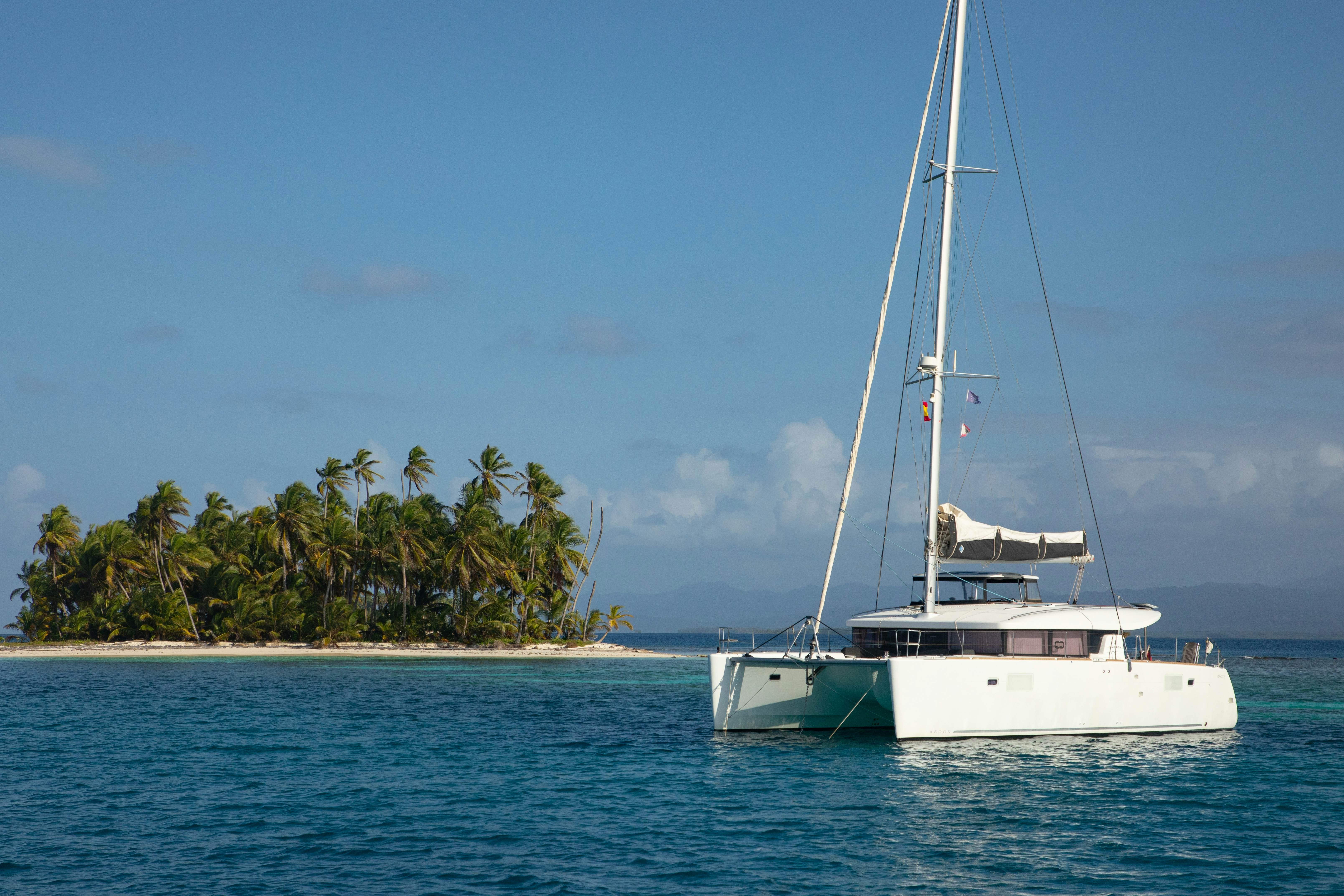 sailing trip at san blas islands in panama central america, License Type: media, Download Time: 2025-10-21T13:12:28.000Z, User: LP_KBaxter, Editorial: false, purchase_order: 65050 - Digital Destinations and Articles, job: lonely planet, client: Continent hopping: from Panama to Colombia by sailboat, other: Kathleen Baxter