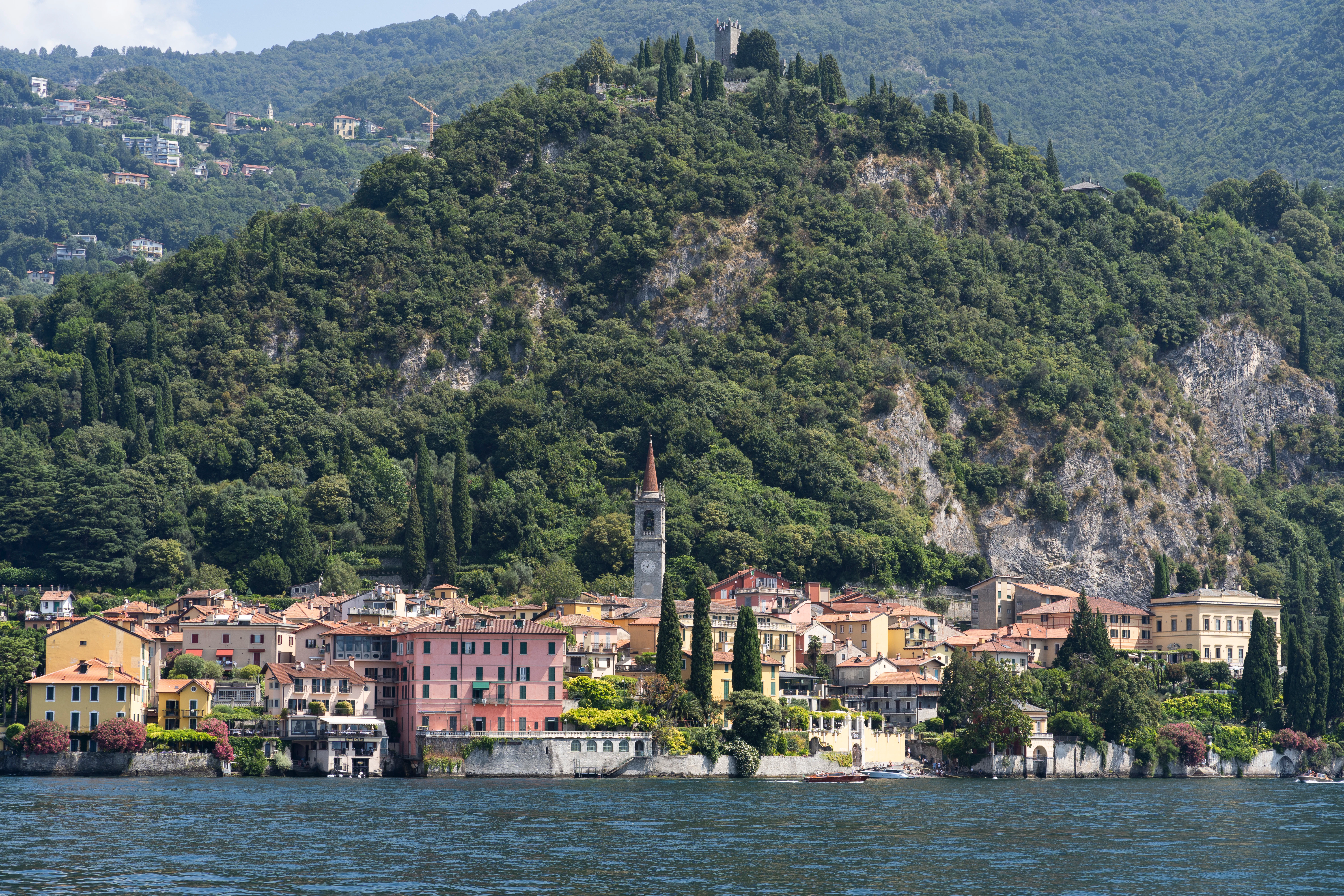 A view of Varenna on the shores of Lago di Como in Tuscany.