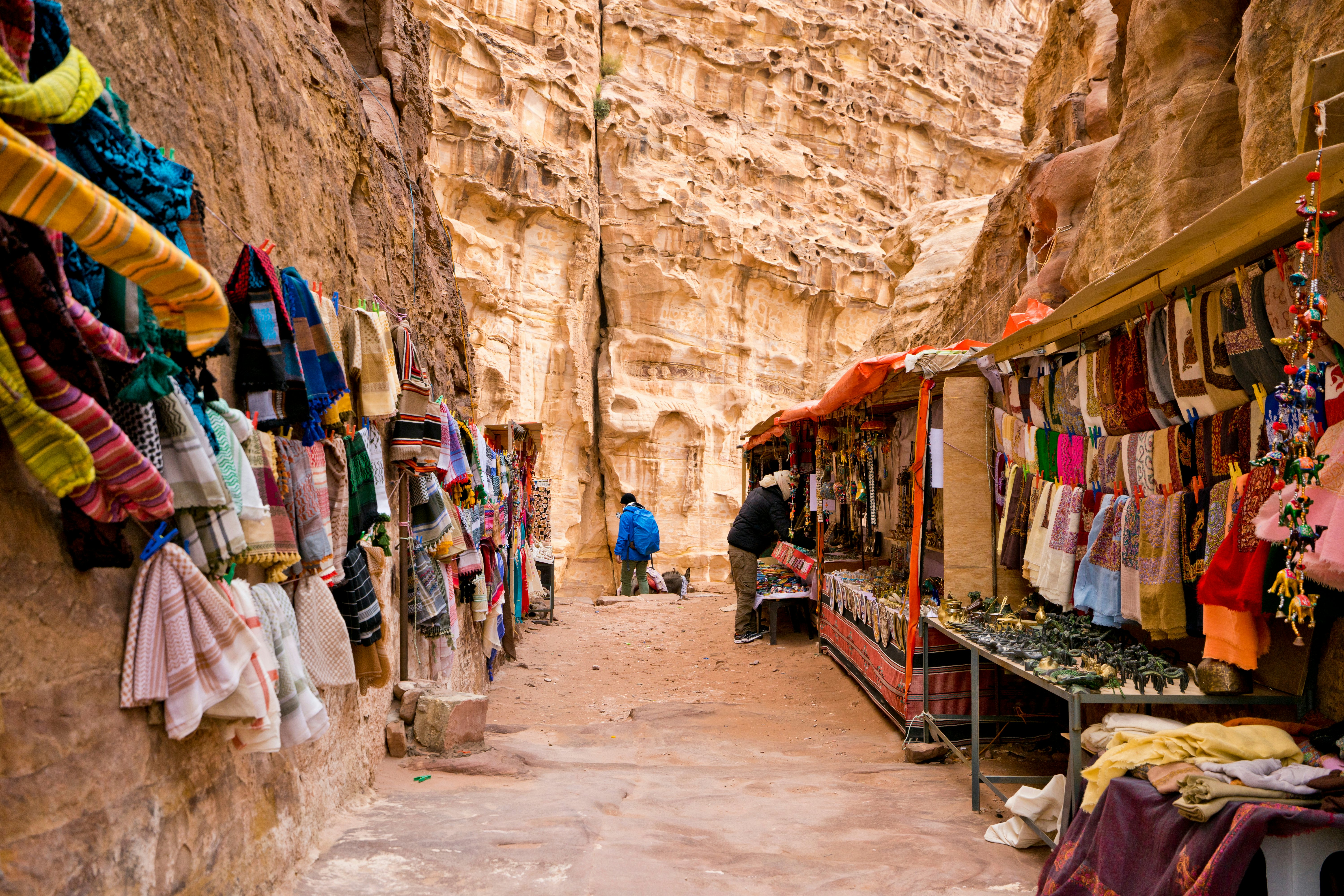 Souvenir shop beside the way to Monastery, Petra, Jordan.