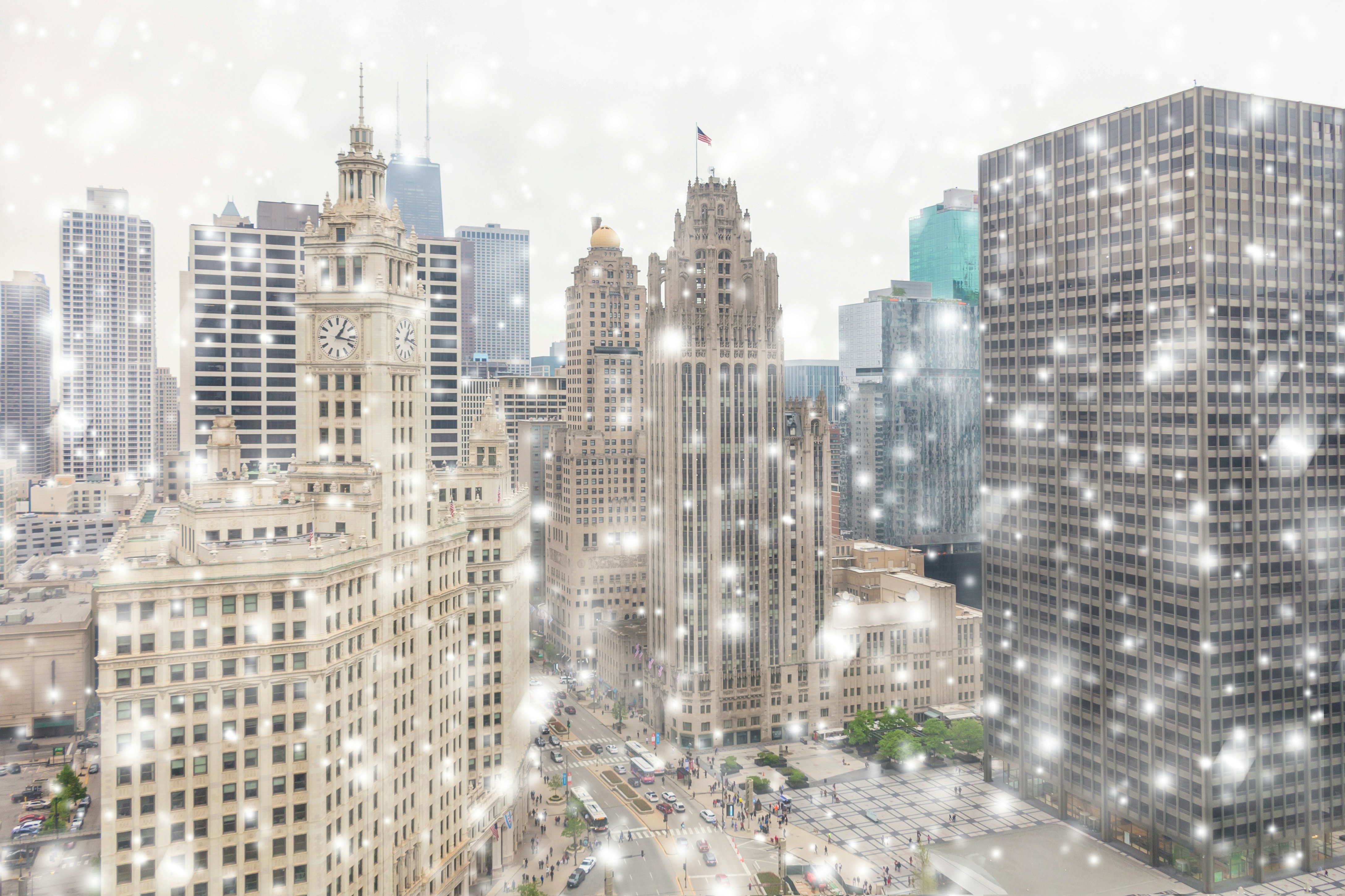 View on the Chicago downtown and skyscrapers in the winter snowfall, Illinois, USA