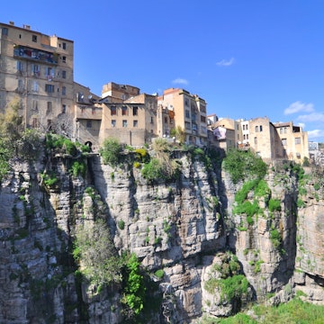 Panorama of the Algerian city of Constantine located on a hill, License Type: media, Download Time: 2025-07-03T15:04:22.000Z, User: fabricencoredesign31, Editorial: false, purchase_order: 56530 - Guidebooks, job: Global Publishing-WIP, client: North Africa 2, other: Fabrice Robin