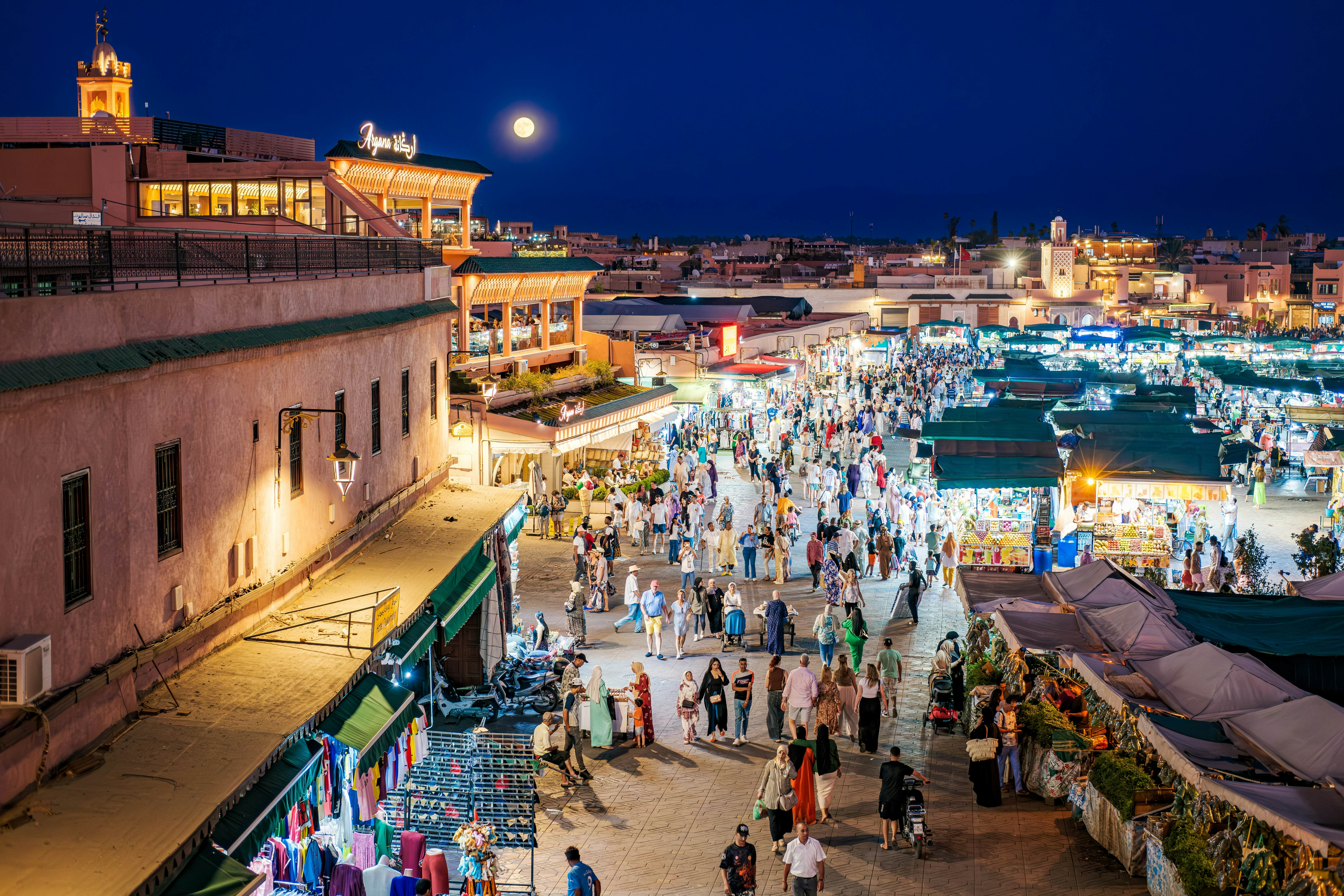 Marrakech - Morocco, 30.08.2023: Jamaa el Fna Souk square by night offers incredible shopping experience. Imperial old fortified city packed with vendors and their stalls. This medina is UNESCO WHS, License Type: media, Download Time: 2025-07-01T10:37:19.000Z, User: gwencotter, Editorial: true, purchase_order: 56530 - Guidebooks, job: Global Publishing-WIP, client: North Africa 2, other: Gwen Cotter
