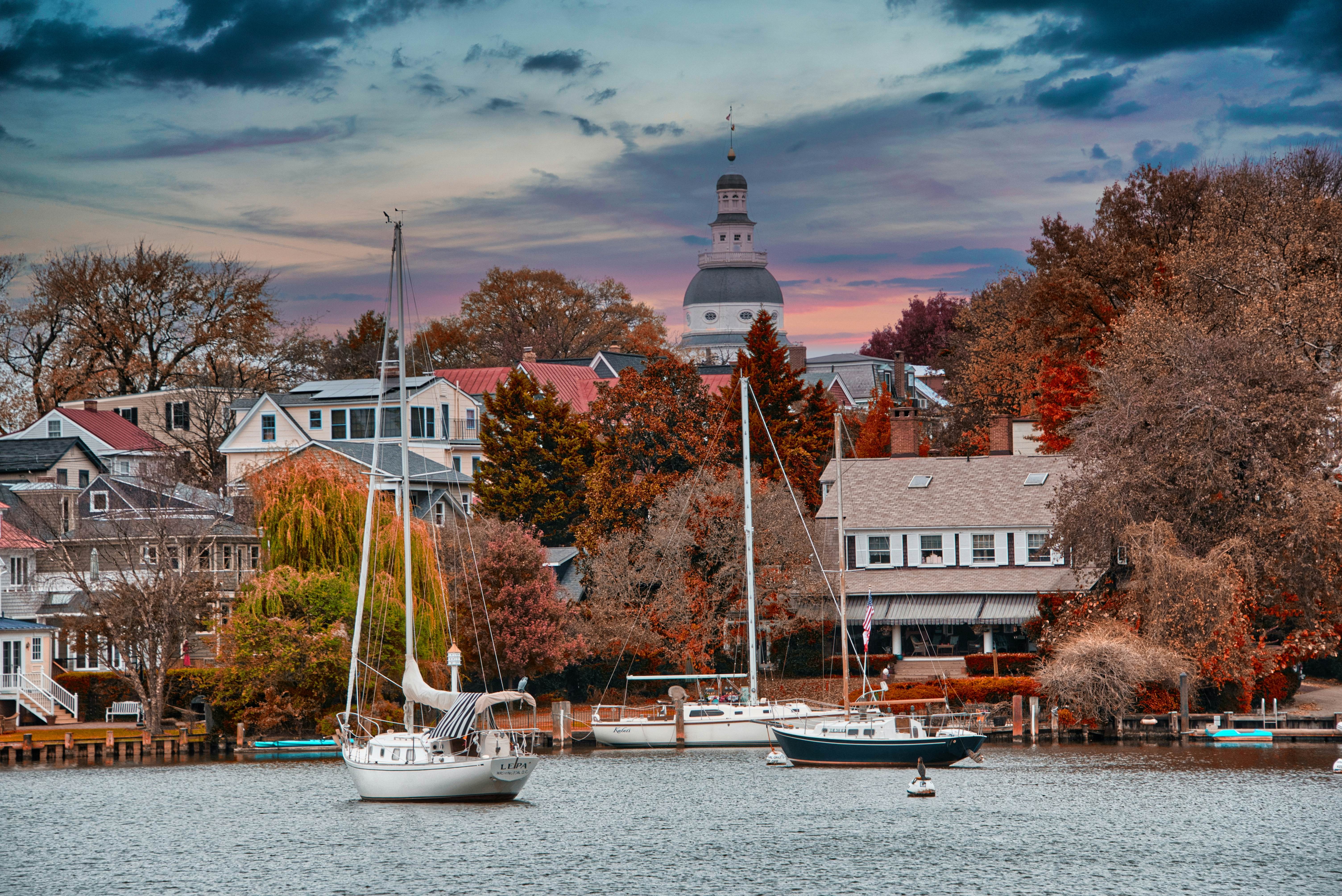 Annapolis, MD USA 10-22-2018: A view of Acton Cove on Spa Creak, as seen from President Point in Annapolis Maryland. The iconic dome of the Maryland State House is in the background. , License Type: media, Download Time: 2024-09-11T02:53:15.000Z, User: meg3348277, Editorial: true, purchase_order: 56530, job: Global Publishing-WIP, client: New York & the Mid-Atlantic 3, other: Megan Cassidy