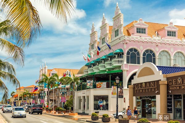 Beyond Arikok National Park: how to explore Aruba by car