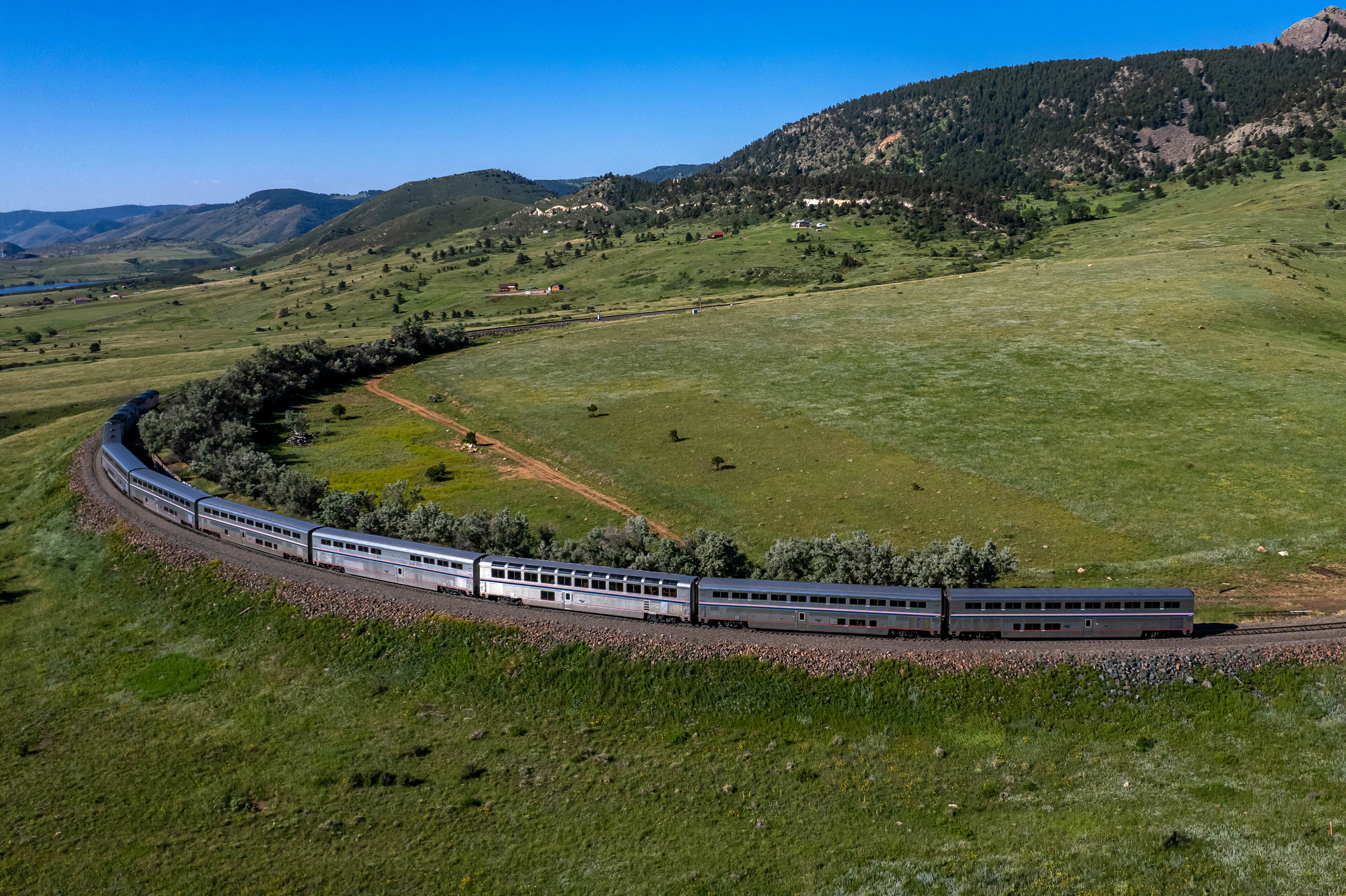 Amtrak's California Zephyr train travels between Emeryville (San Francisco Bay), California and Chicago.