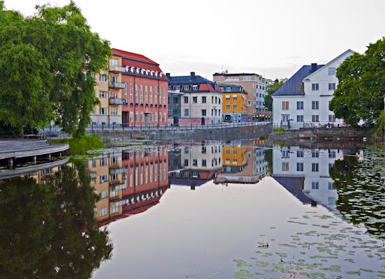 4 of the best day trips from Stockholm for palaces, islands and Viking sites