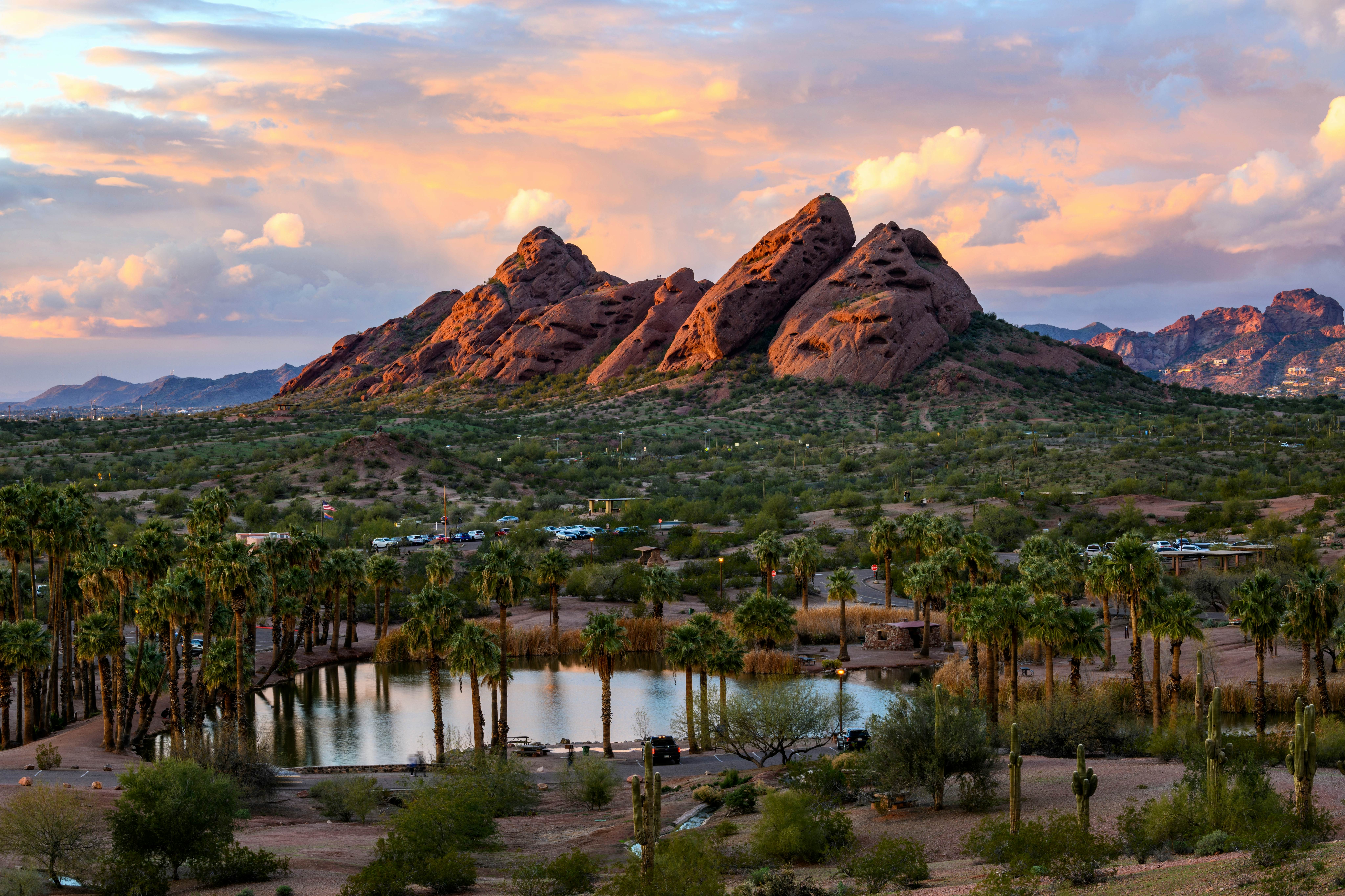 Landscape photograph of Papago Park in Phoenix, Arizona., License Type: media, Download Time: 2025-12-09T21:24:50.000Z, User: adouglaslott59, Editorial: false, purchase_order: 65050 - Digital Destinations and Articles, job: online editorial, client: Free things to do in Phoenix, other: Ann Douglas Lott