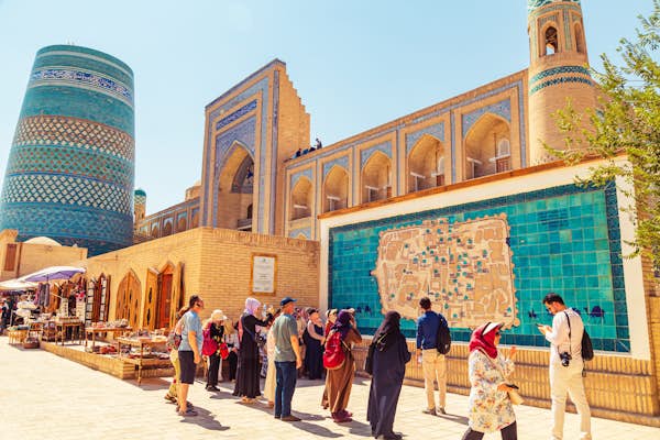 How to get a visa to visit Uzbekistan