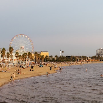 MELBOURNE, AUSTRALIA - MARCH 8 2025: St Kilda foreshore from St Kilda Pier at sunset on a hot autumn night in St Kilda, Melbourne, Victoria, Australia, License Type: media, Download Time: 2025-12-01T09:53:57.000Z, User: sashabrady26, Editorial: true, purchase_order: 65050 - Digital Destinations and Articles, job: Lonely Planet, client: Melbourne, other: Sasha Brady