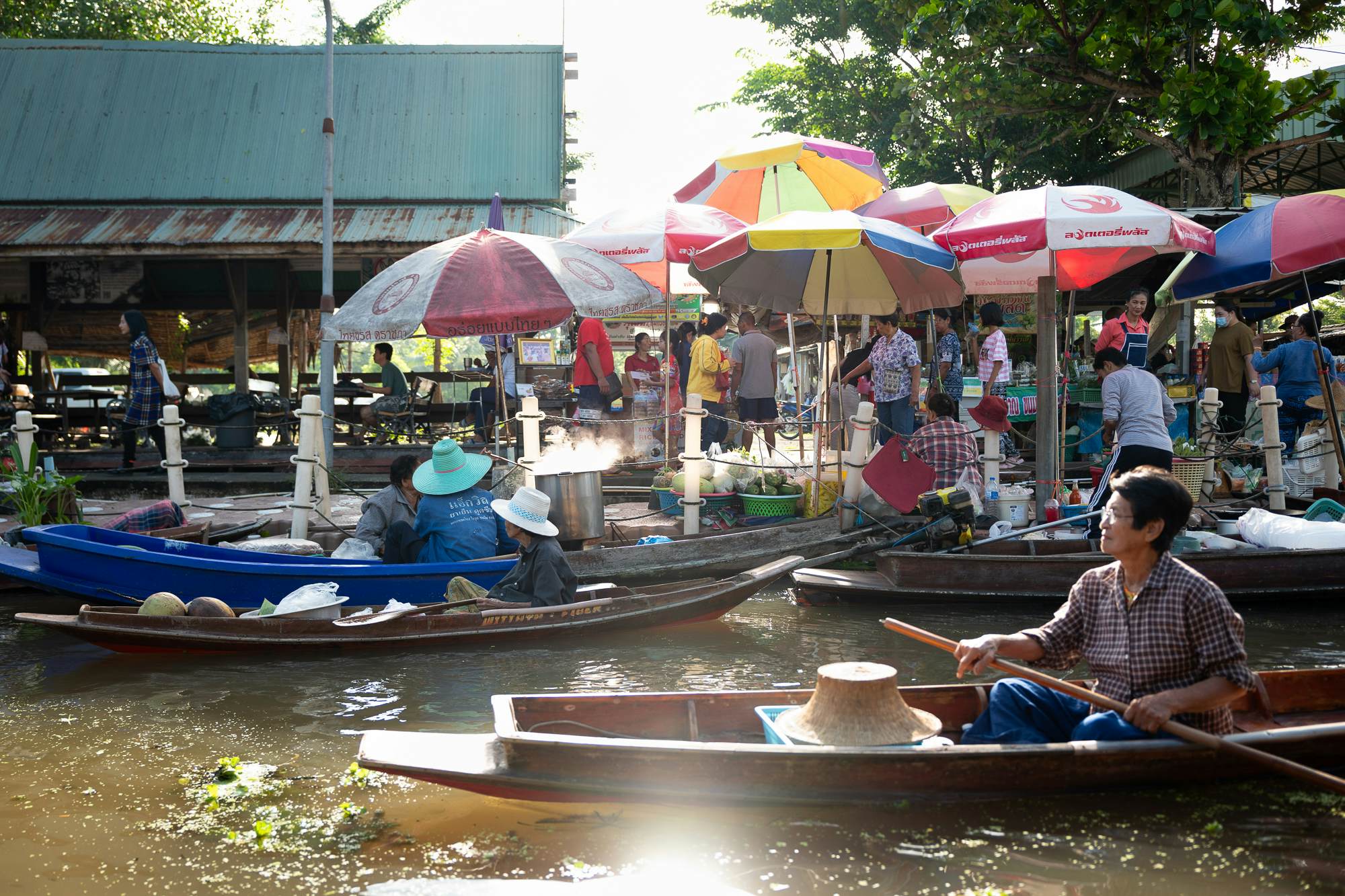 SAMUT SONGKHRAM, THAILAND. OCTOBER 2024.