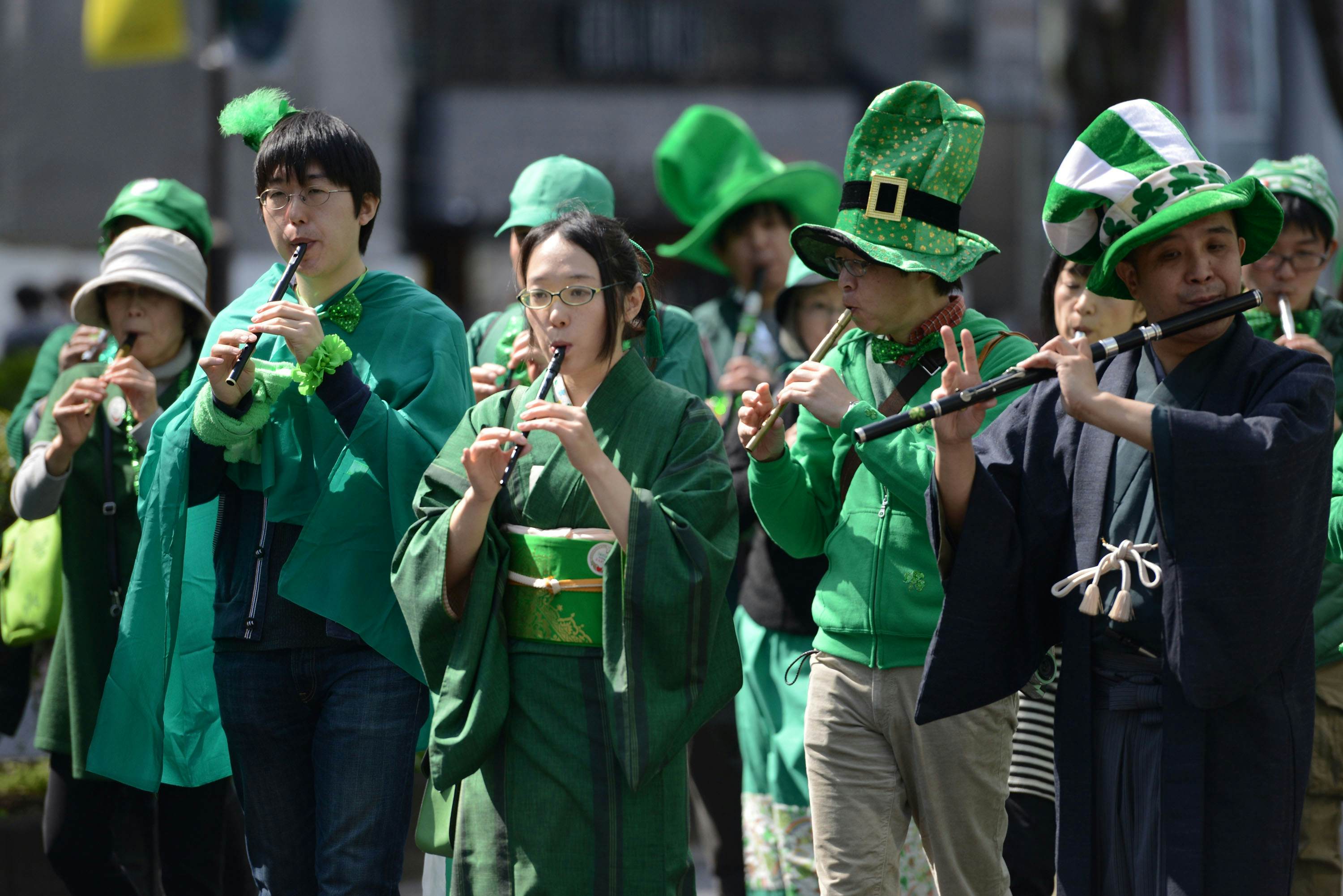TOKYO, JAPAN - MARCH 20: Participants march on the Omotesando Avenue during the 24th annual St. Patrick's Day Parade on March 20, 2016 in Tokyo, Japan. According to the organizer, more than 1200 people attended the parade.  (Photo by Takashi Aoyama/Getty Images)
516642742
A St Patrick's Day Parade in Tokyo