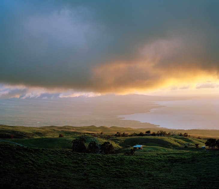 PASTURE 002
For Hawai'i road trip photo essay with Nathan Cyrprys and Brendan George Ko.
Rights managed