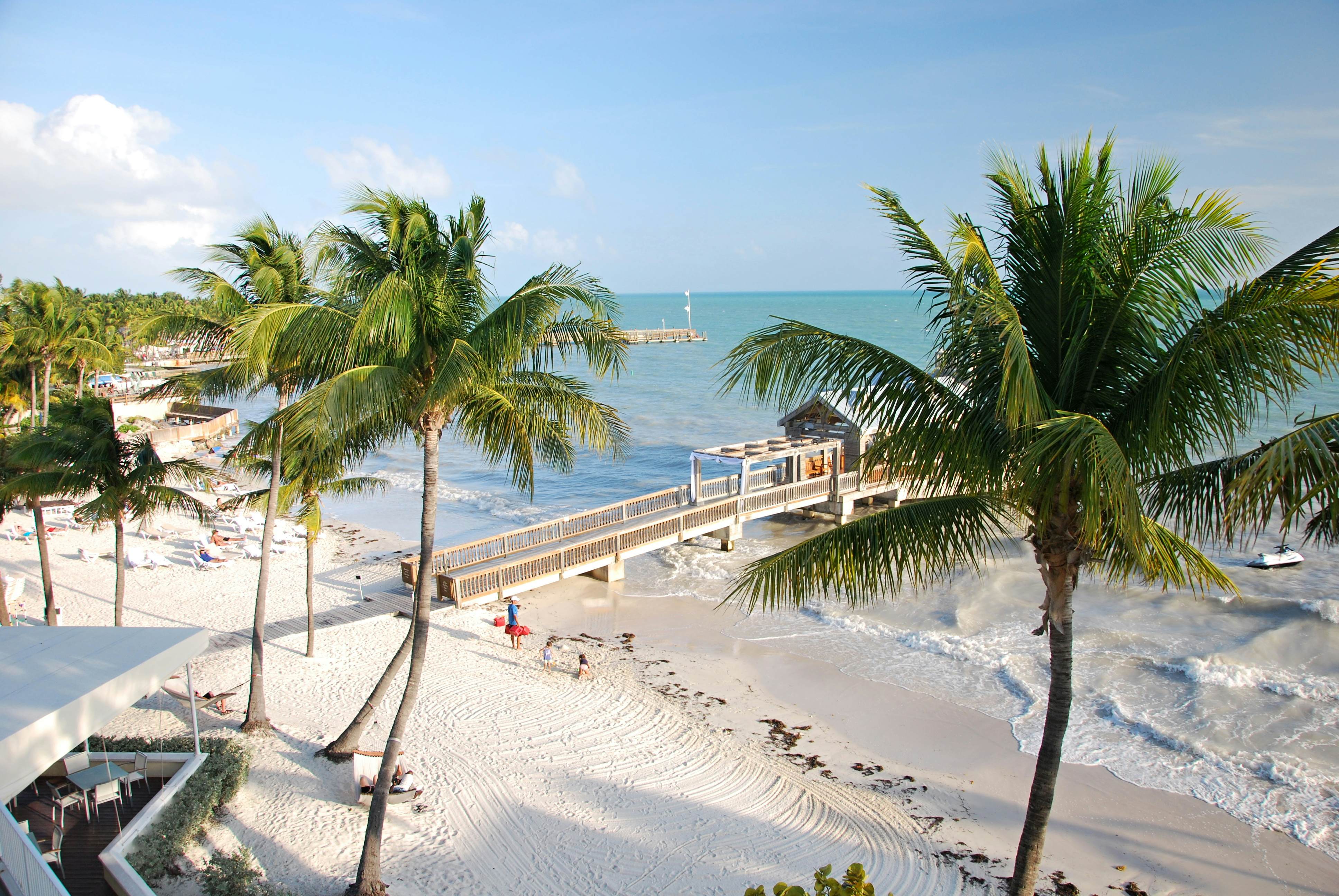 Scenic Beach at the Atlantic Ocean in Key West on the Florida Keys, License Type: media, Download Time: 2025-02-06T21:53:42.000Z, User: Ppeterson948, Editorial: false, purchase_order: 56530 - Guidebooks, job: Global Publishing WIP , client: Global Publishing WIP , other: Pia Peterson Haggarty