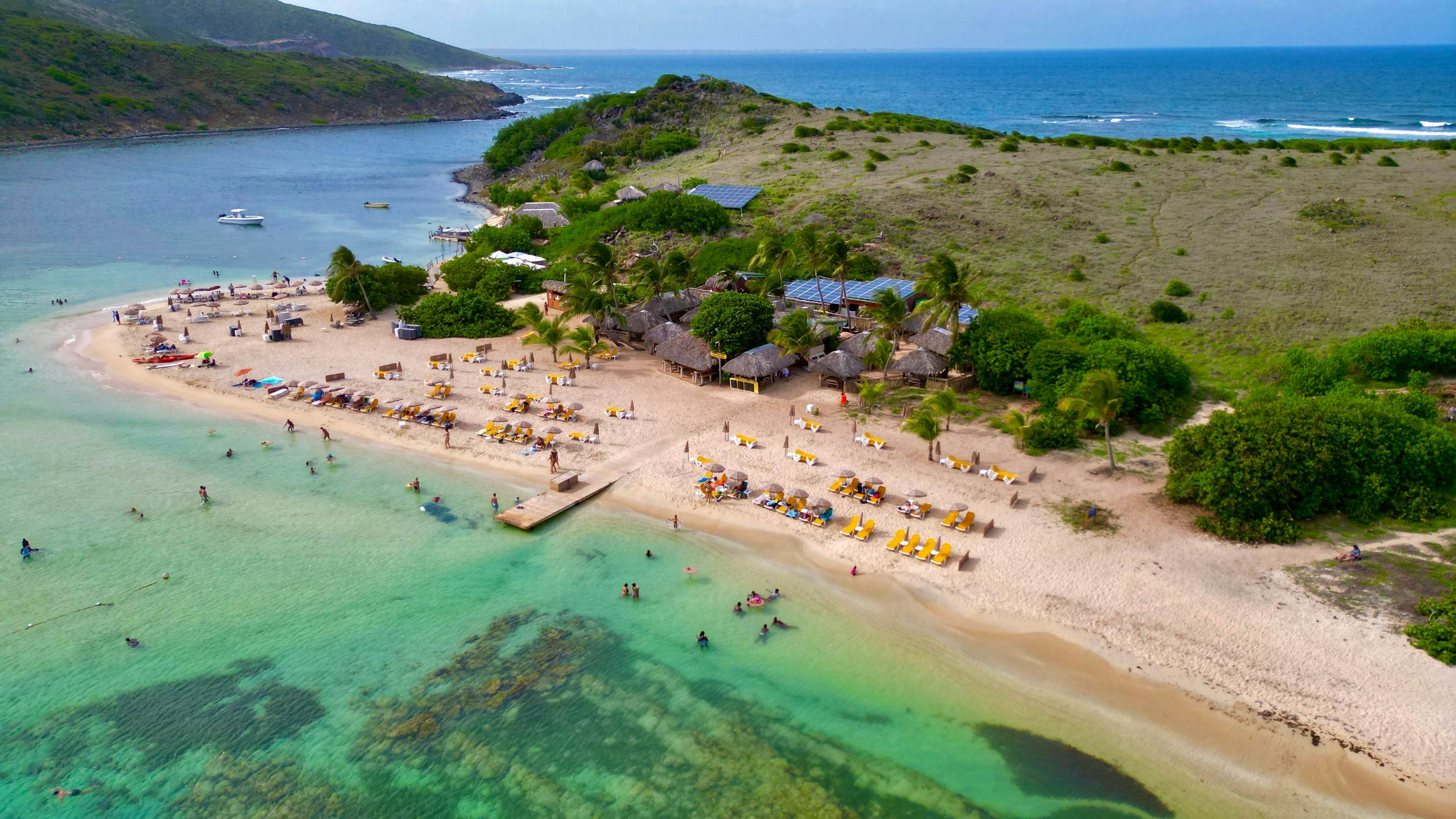 Pinel Island Saint Martin SXM, License Type: media, Download Time: 2026-01-08T15:04:15.000Z, User: rhylton_redventures, Editorial: false, purchase_order: 65050 - Digital Destinations and Articles, job: Lonely Planet, client: wip, other: Rhianydd Hylton