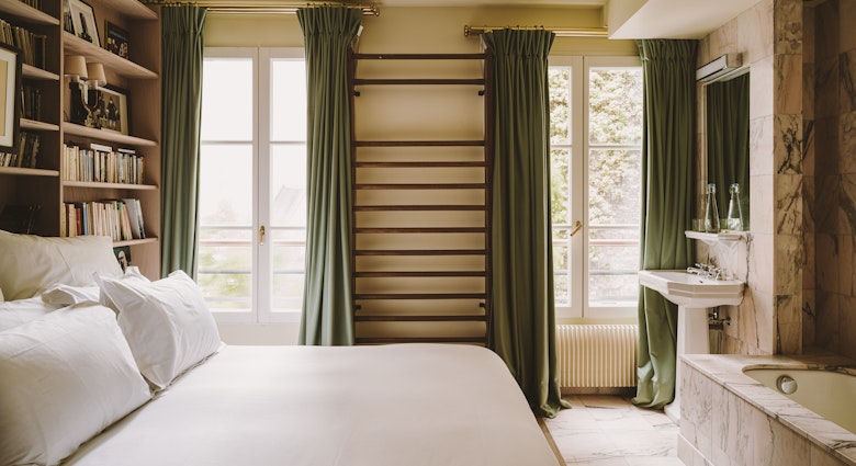 ROOM 008
Courtesy images from Hotel Amour in Paris, France
PionPhotographie, via Hotel Amour
Our staff's favorite hotels in Europe