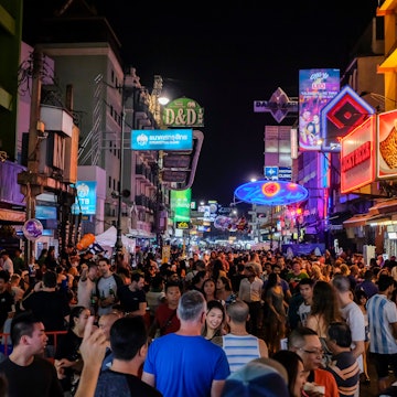 Khao San Road, Bangkok / Thailand - January 2019: Khao San Road is a very popular place for backpackers and travelers. License Type: media Download Time: 2024-03-11T10:32:10.000Z User: Norma.PrauseBrewer_LonelyPlanet Is Editorial: Yes purchase_order: