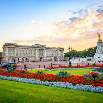 Buckingham Palace in London, United Kingdom. License Type: media Download Time: 2024-05-06T03:09:30.000Z User: pinkjozie64 Is Editorial: No purchase_order: