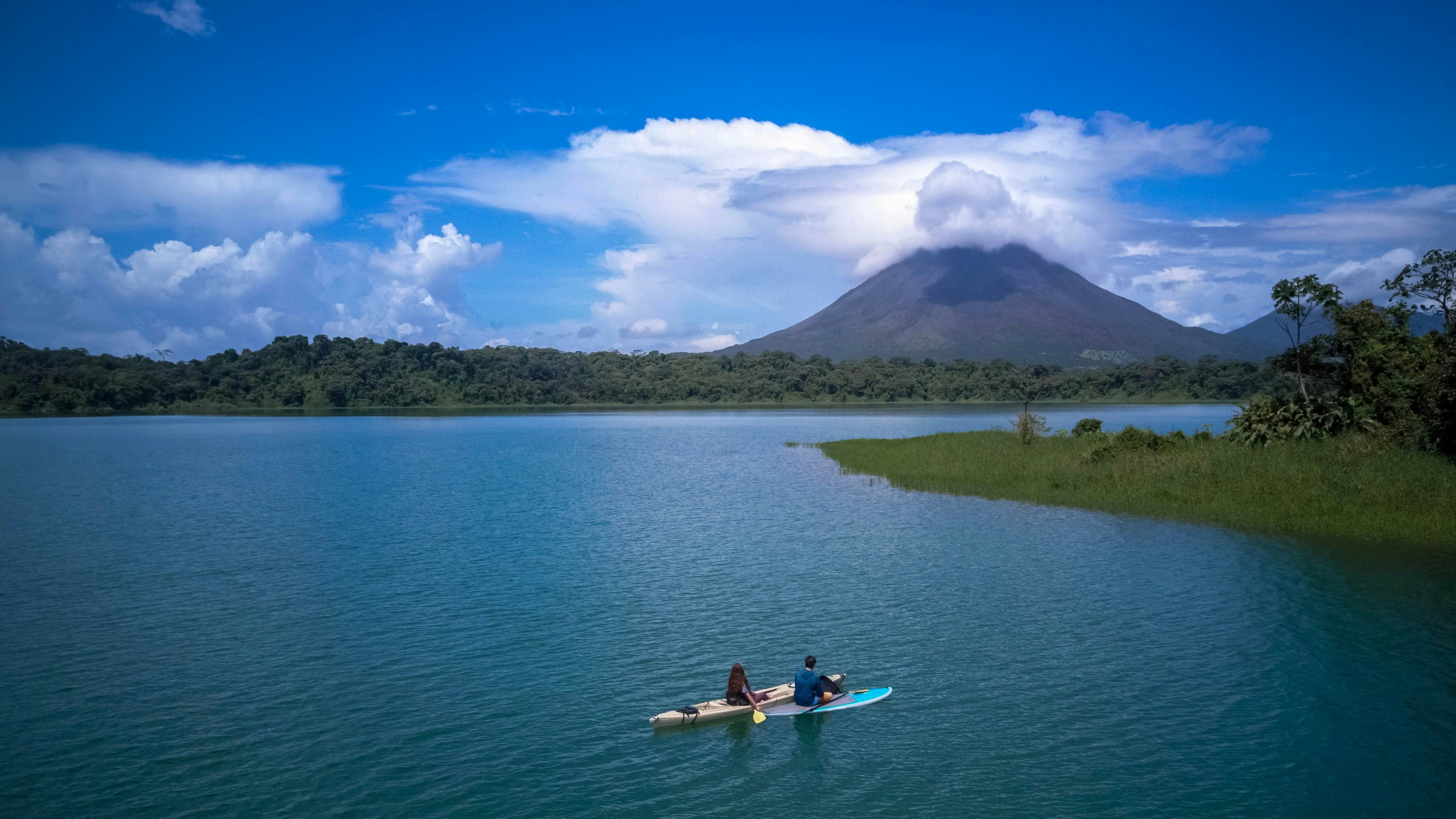 A couple paddling at the Arenal lake
1169366020
arenal lake, arenal volcano, blue, costa rica lake, kayaking, landscape, nature, paddle boarding, scenic, travel, vacation, view, water