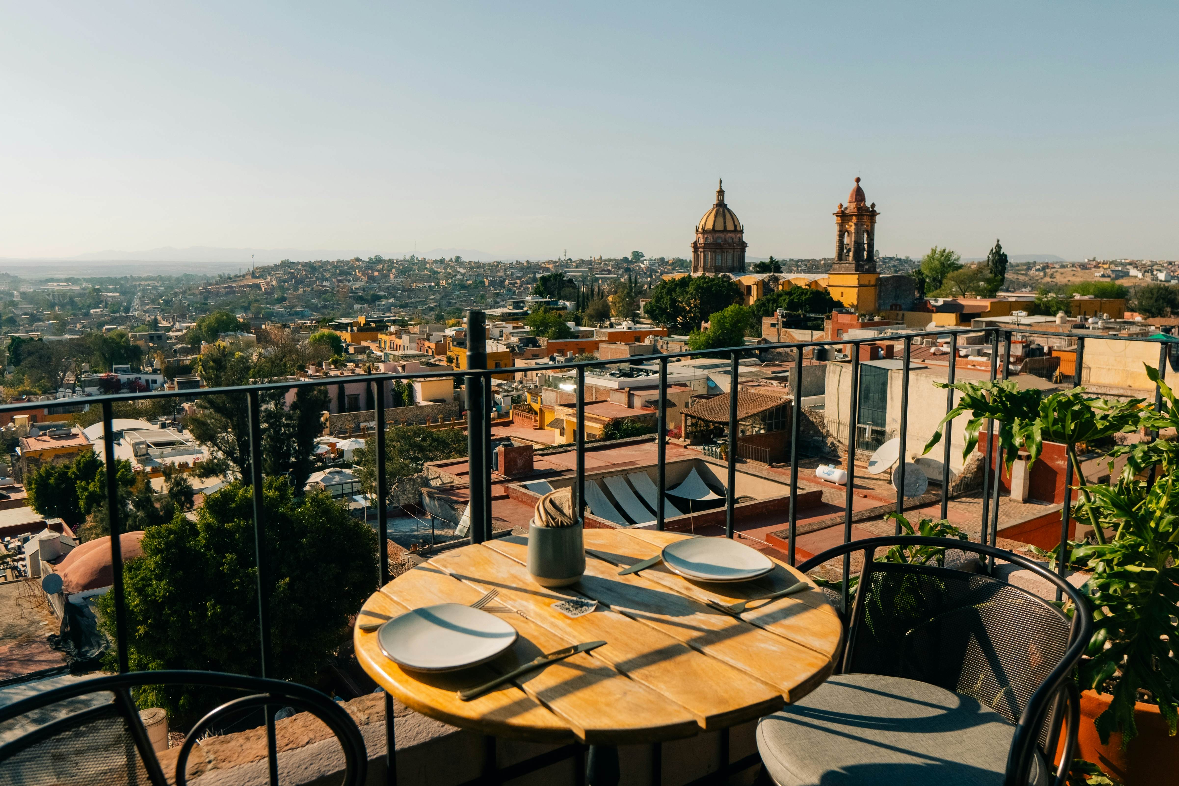 Dome and rear view of La Parroquia in the historic Mexican city of San Miguel de Allende. High quality photo, License Type: media, Download Time: 2025-01-16T17:33:14.000Z, User: adouglaslott59, Editorial: false, purchase_order: 65050 - Digital Destinations and Articles, job: Future digital articles, client: Future digital articles, other: Ann Douglas Lott