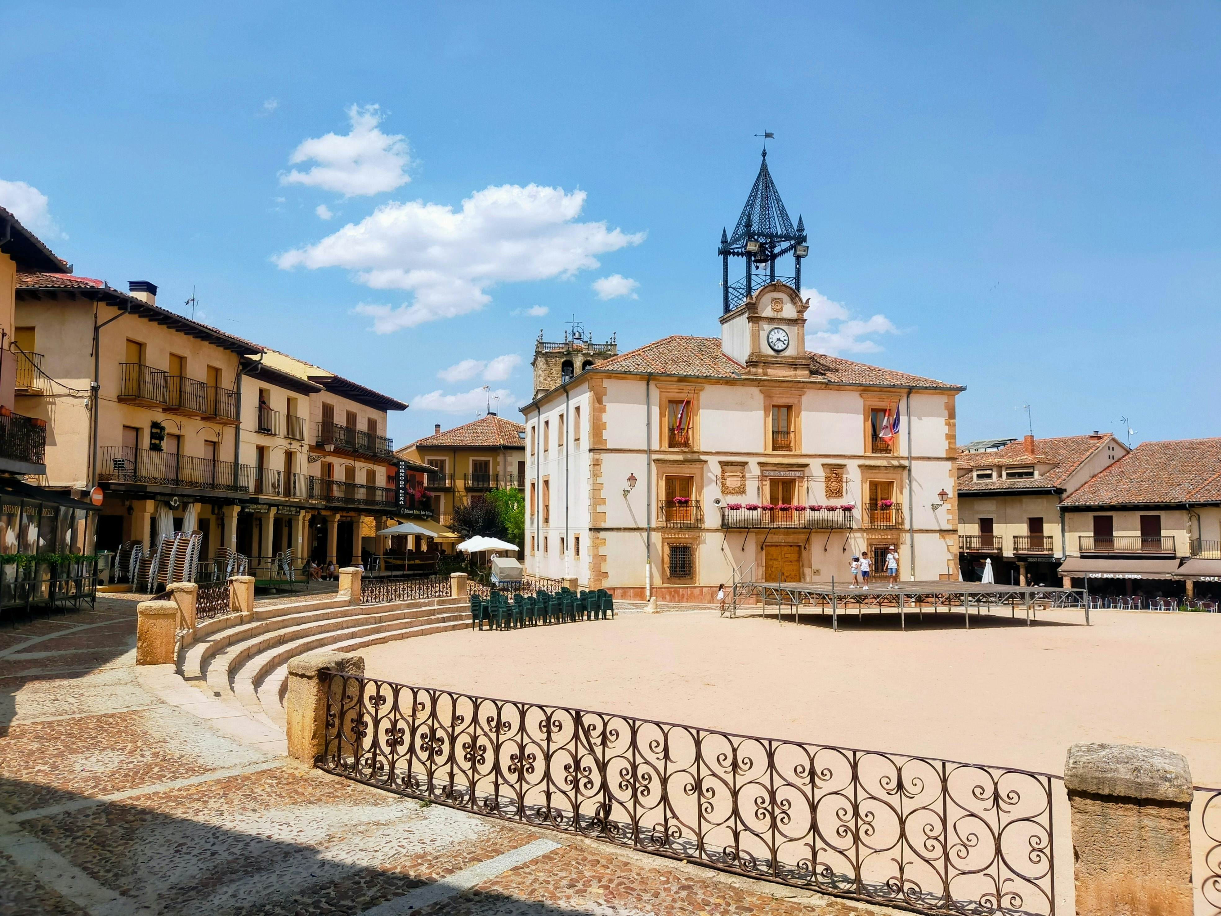 Riaza, Segovia (Spain). May 12, 2025. Plaza Mayor de Riaza, License Type: media, Download Time: 2025-06-02T16:19:08.000Z, User: rhylton_redventures, Editorial: true, purchase_order: 65050 - Digital Destinations and Articles, job: Lonely Planet, client: wip, other: Rhianydd Hylton