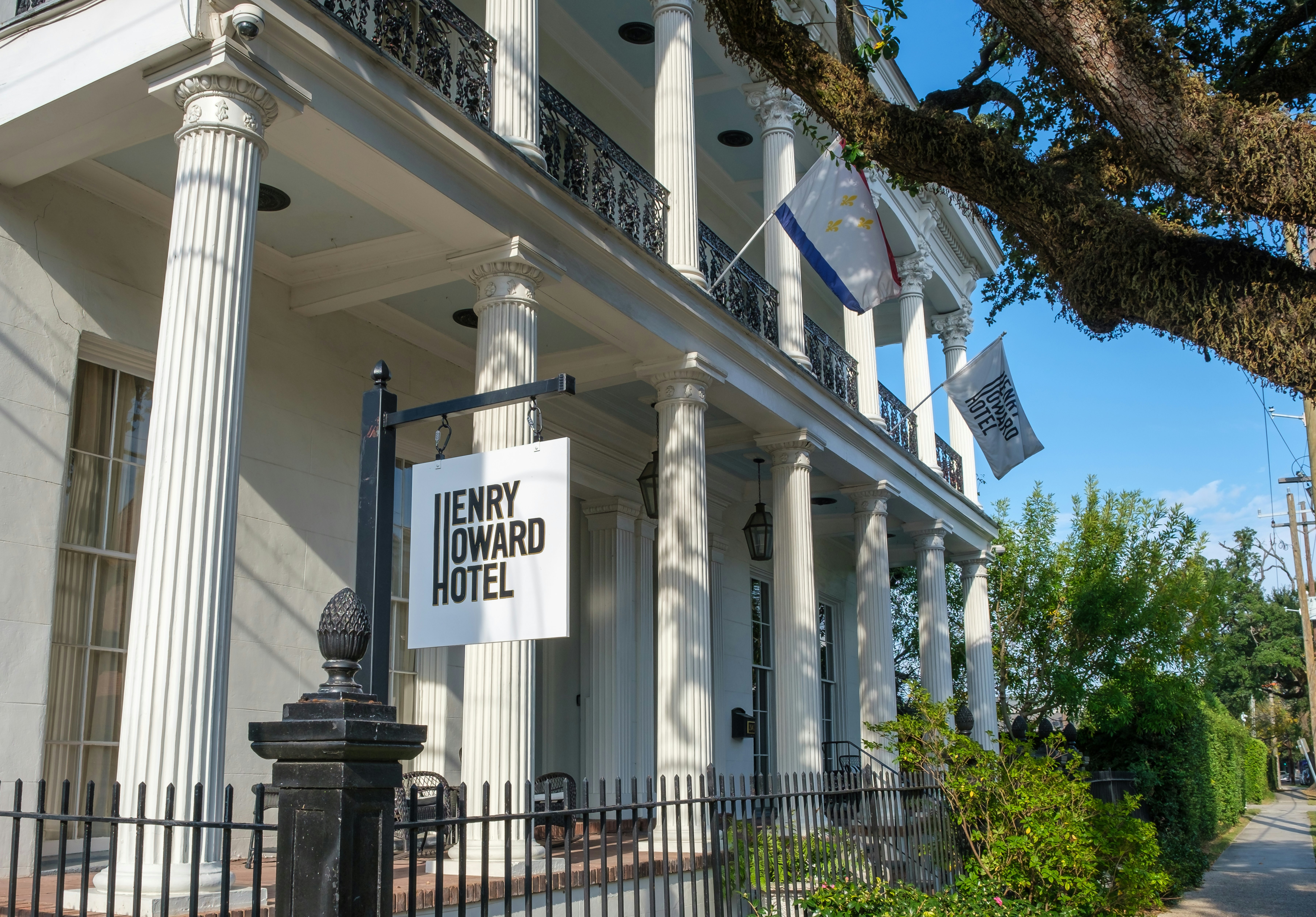 New Orleans, LA, USA - November 22, 2025: Historic Henry Howard Hotel on Prytania Street in the Garden District, License Type: media, Download Time: 2026-02-25T19:47:40.000Z, User: Malecia.Elamin_Lonelyplanet, Editorial: true, purchase_order: 65050 - Digital Destinations and Articles, job: Online editorial, client: A guide to New Orleans' Garden District, other: Malecia Walker