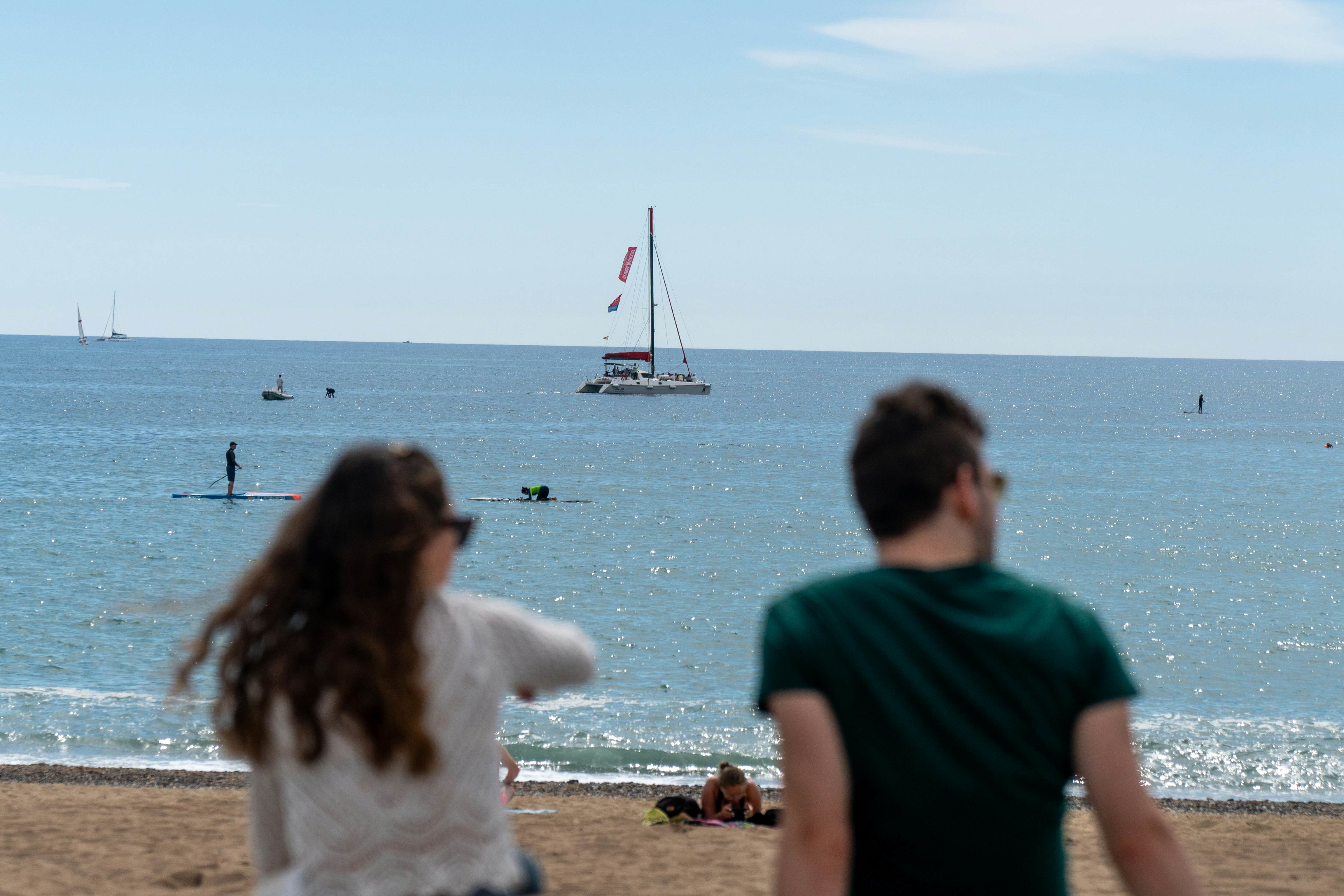 May 25, 2024: Today, we filmed around Barcelona with two hosts, Ari Dalmau and Claudia Pons.  We start at Barceloneta Beach where Ari and Claudia enjoy a sangria at the beach.

We then head to the National Museum of Catalunya and the gardens of Montjuic.

We get dinner at El Pollo Restaurant, which is famous for their tortillas patatas.  (This is singer Rosalia’s favorite spot.)

We then end the night at Nevermind skater bar and dancing at Mint Bar.
Spain Marketing 1379722