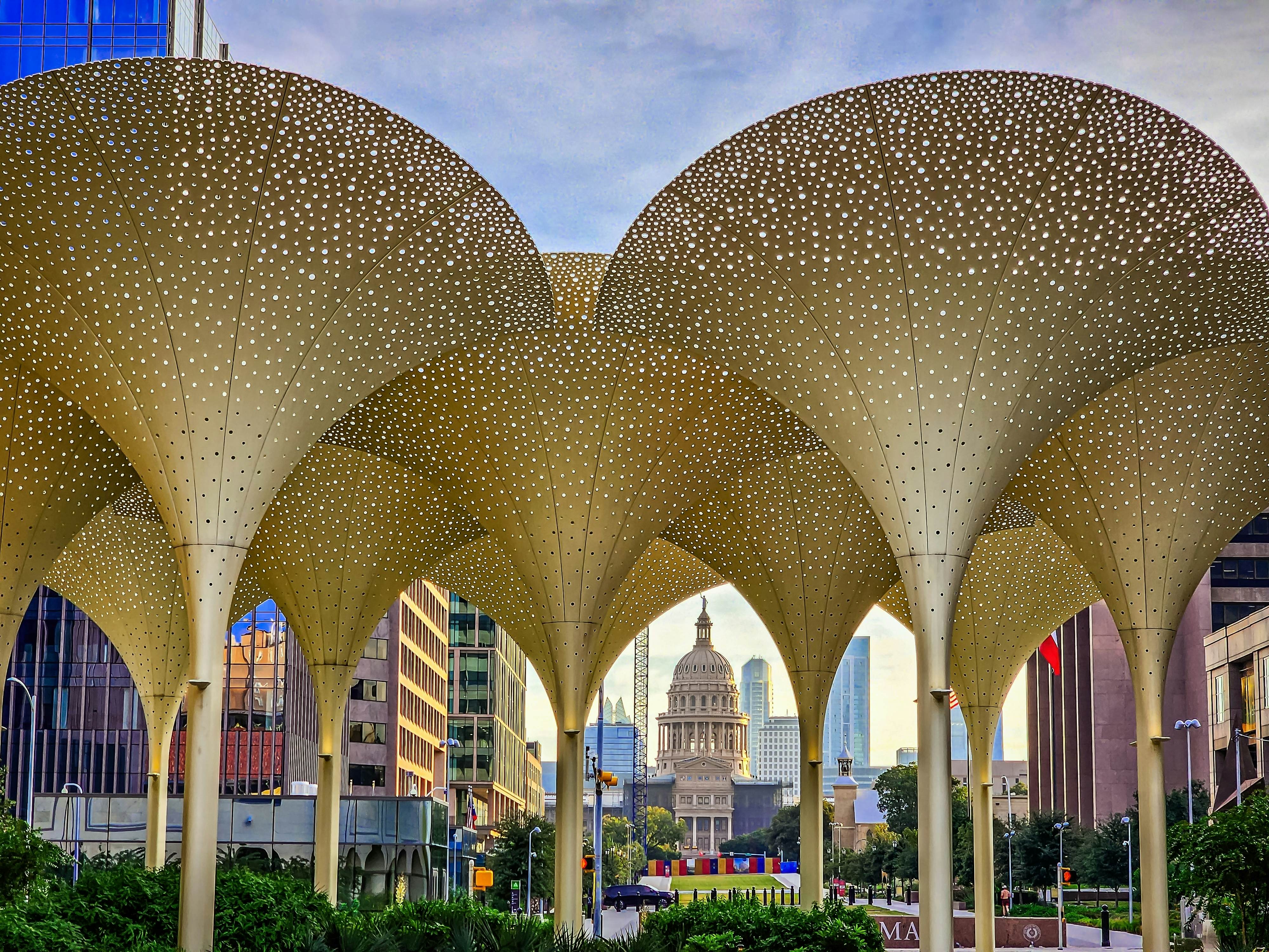 View of Texas Capitol from The Blanton Museum of Art., License Type: media, Download Time: 2025-11-05T12:41:07.000Z, User: sevelynd12, Editorial: false, purchase_order: 56500 - T&R or Kids, job: Global Publishing WIP, client: Offseason 1, other: Sharon Dortenzio