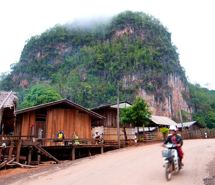 Driving past a Lahu village in Mae Hong Son, northern Thailand. Image by Lonely Planet