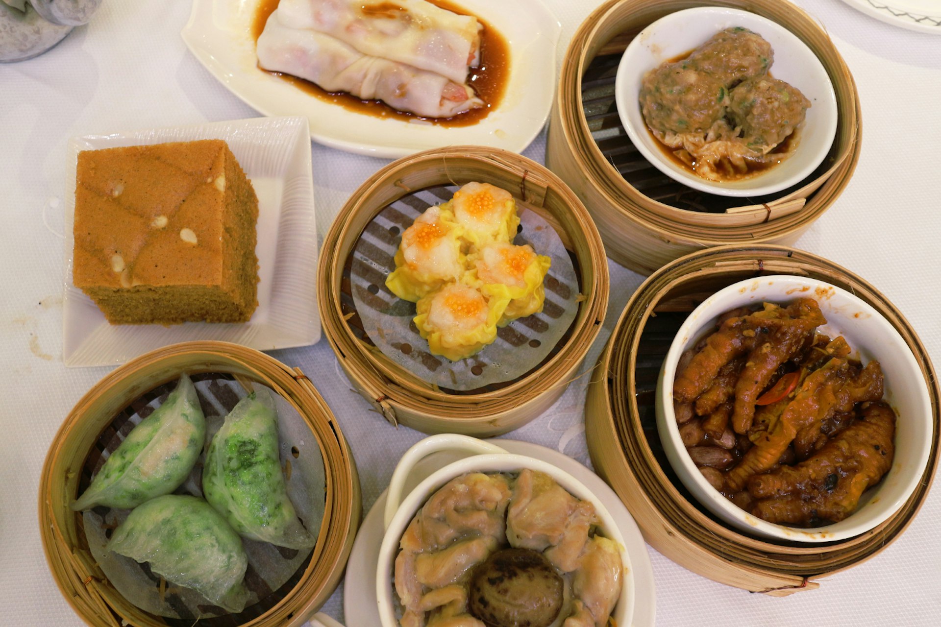 Classic teatime: dim sum snacks. Image by Piera Chen / Lonely Planet