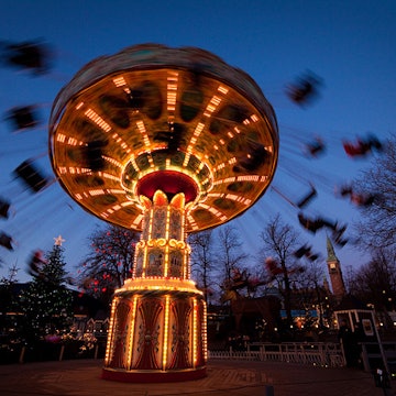 Features - 4223301478_7be0801e2b_z