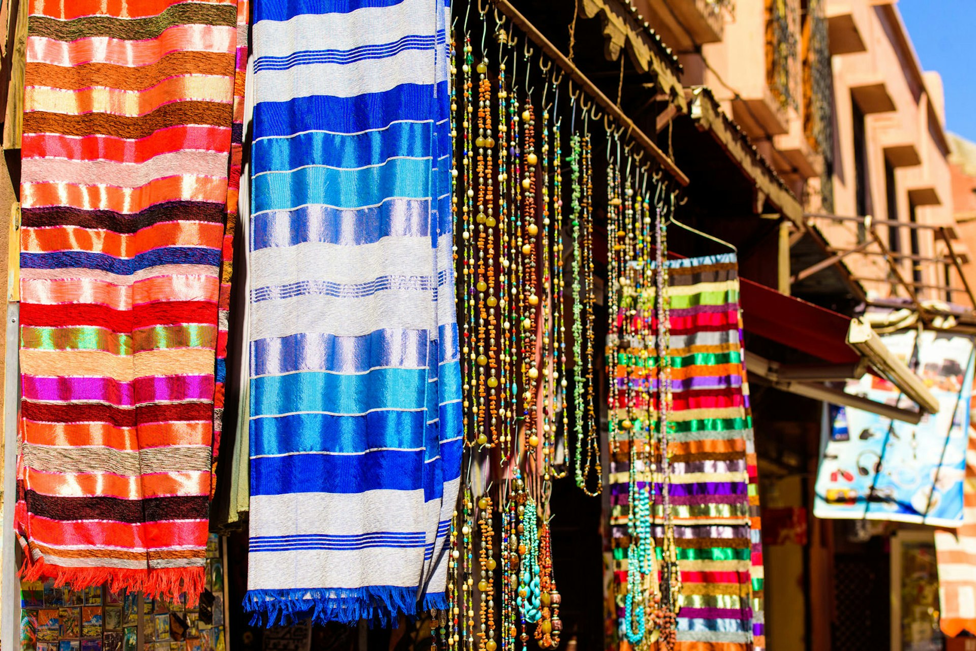 Pashminas for sale in a Dubai market. Image by Panuvat Ueachananon / Shutterstock