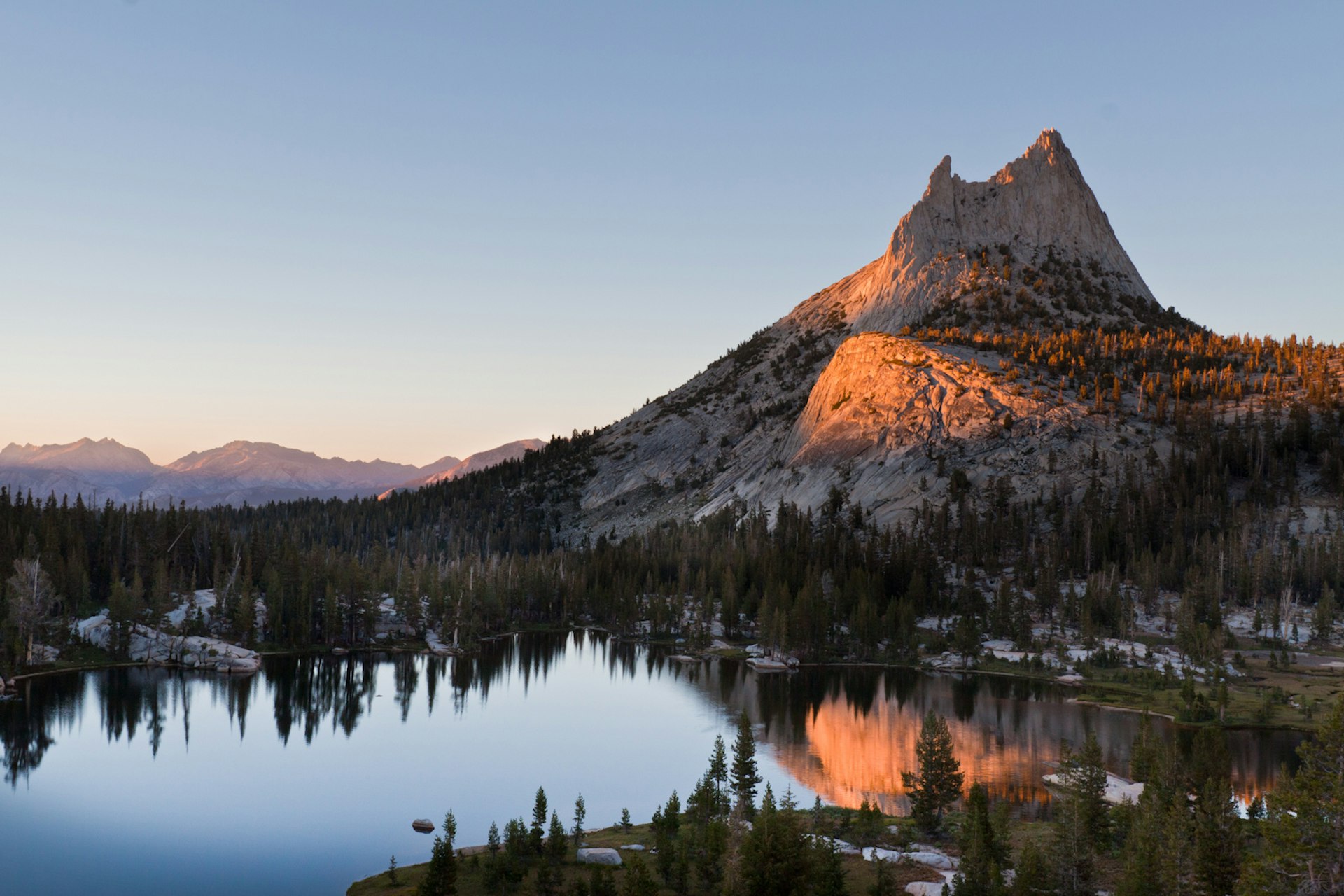 Sunset over Cathedral Peak and Upper Cathedral Lake. Image by Brandon Levinger / CC BY 2.0