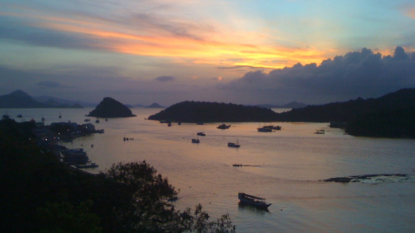 Sunset, Labuanbajo, Flores. Image by David Harris Flickr CC BY 2.0
