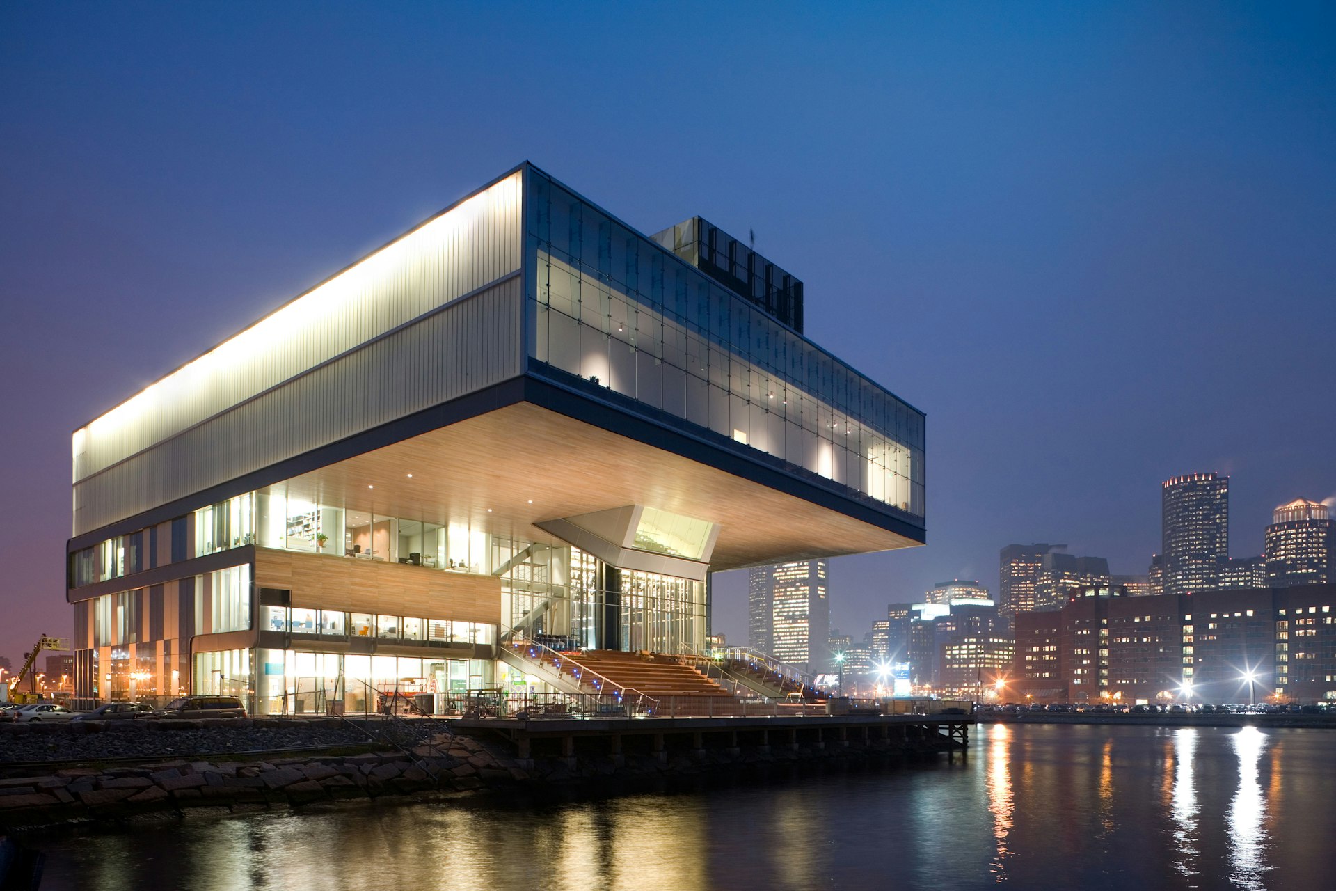 The harbor-front Institute of Contemporary Art. Image by Smart Destinations / CC BY-SA 2.0