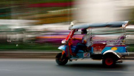 Features - 3094356114_7e46f82881_o