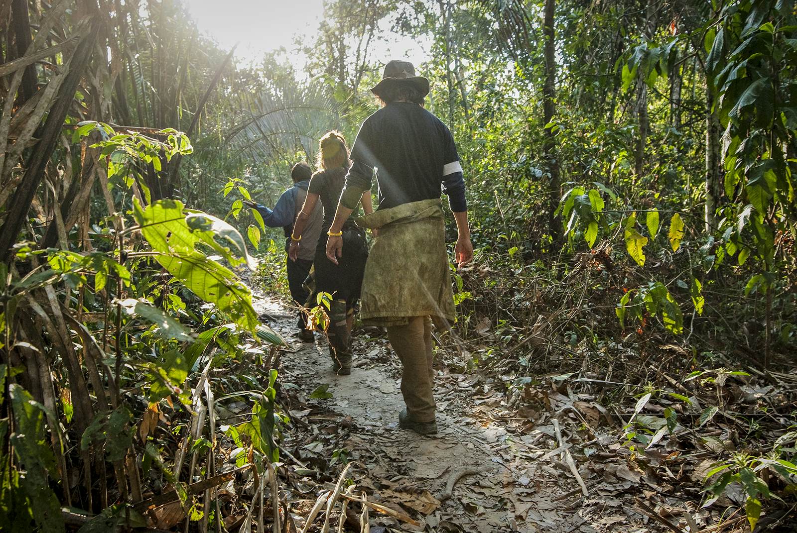 Amazon hiking shop