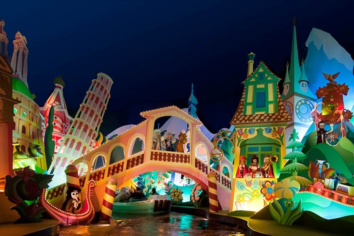 Disneyland Paris  Theme Park Insider