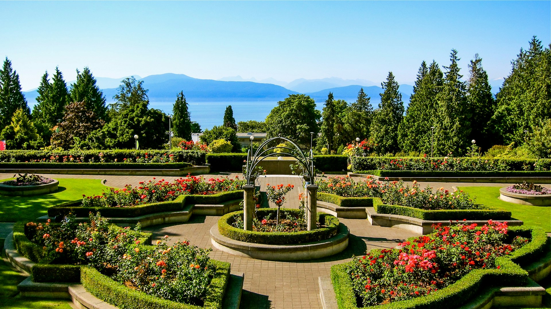 The view from the Rose Garden overlooks the North Shore mountains © John Lee / Lonely Planet