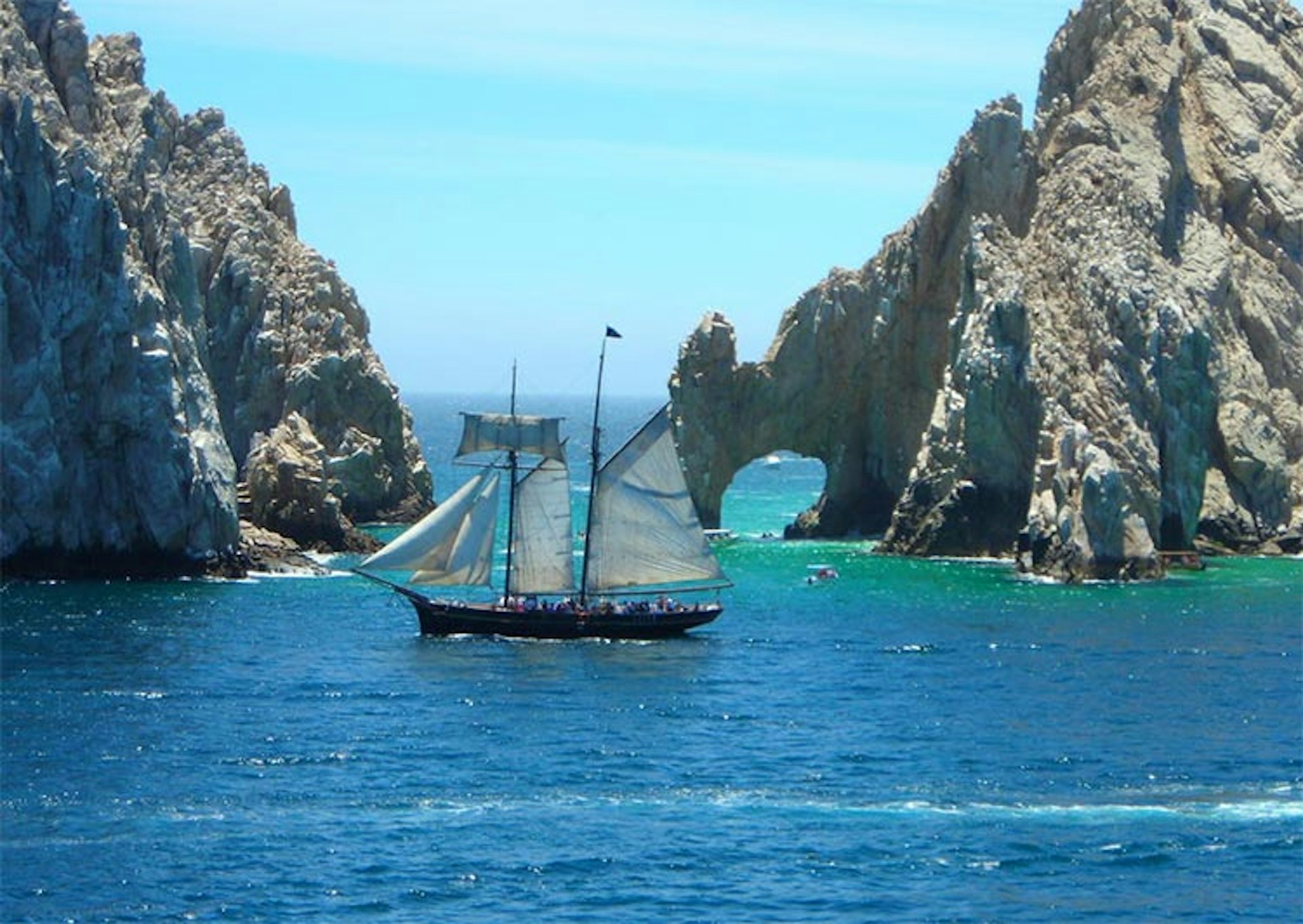 Open water, rocky outcrops and not a Jolly Roger in sight: navigate the Caribbean aboard an old sailing ship. Image by Lisa Andres / CC BY 2.0