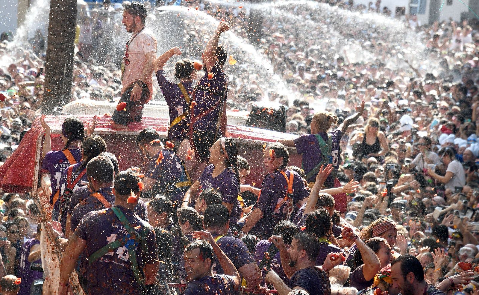 A Guide To Spain S La Tomatina Festival Lonely Planet   GettyImages 1024992608 E4b478f7a58d 