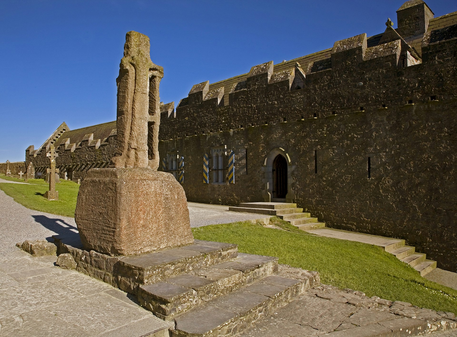 St. Patrick's Cross, Rock of Cashel © Design Pics/George Munday / Getty Images
