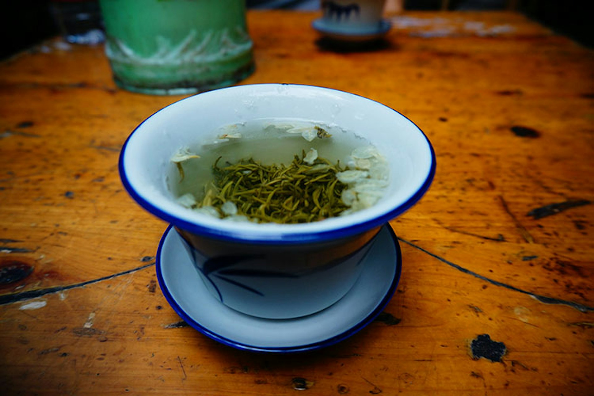 Green tea with jasmine flowers at Heming Teahouse. Image by Andrew Smith / CC BY-SA 2.0