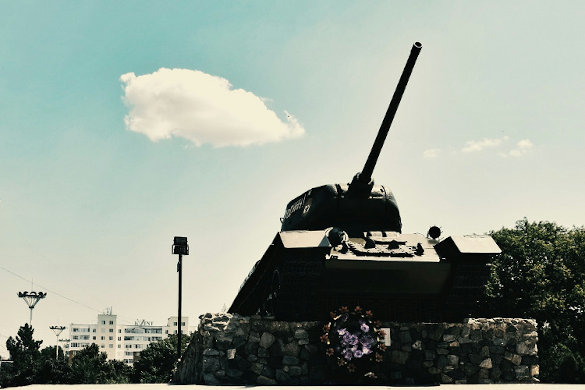 Old Soviet tank across from the Presidential Palace, Tiraspol. Image by Mark Baker / Lonely Planet