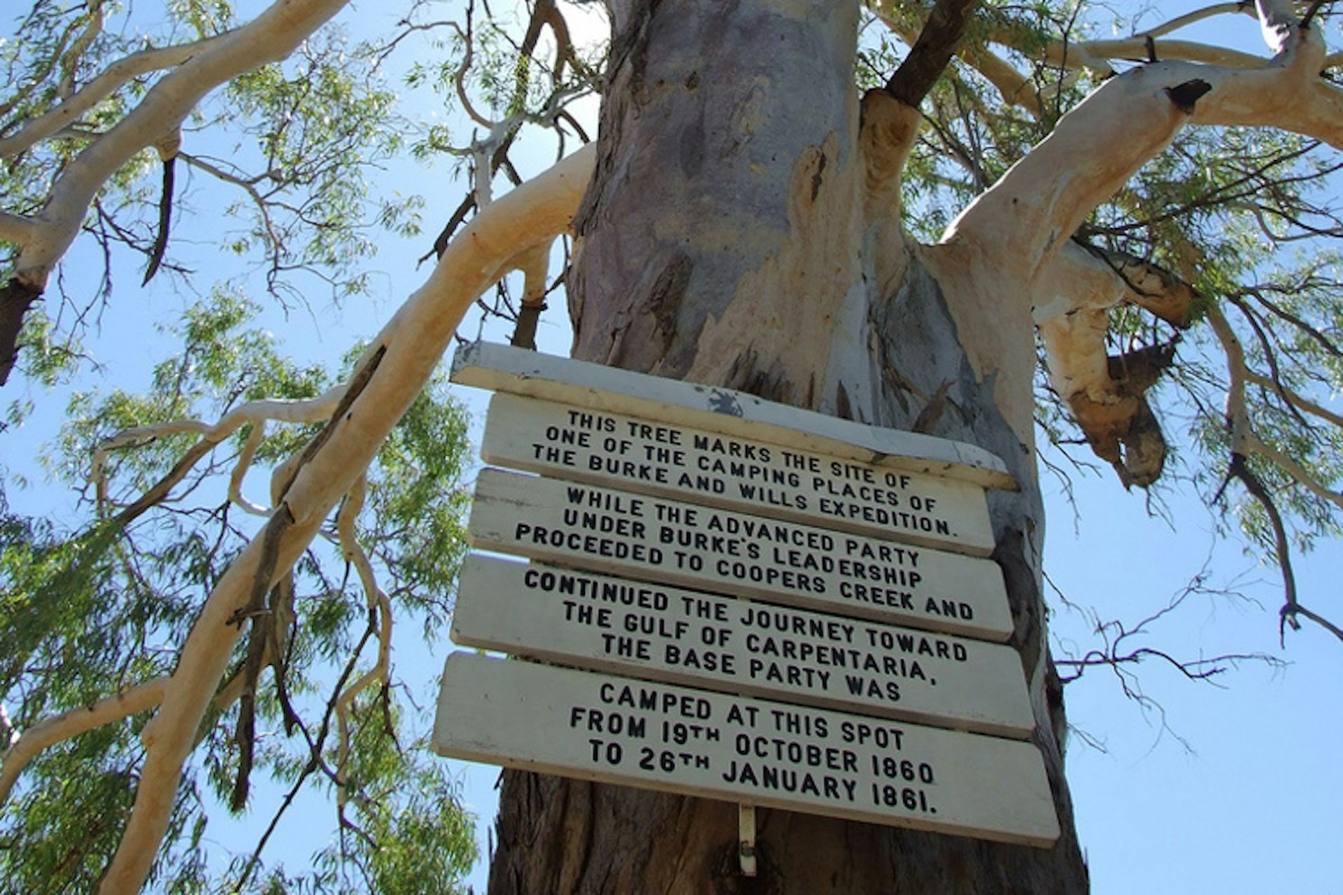 Spot where previous Australia explorers Burke and Wills camped. Image by Tamsin Slater / CC BY-SA 2.0