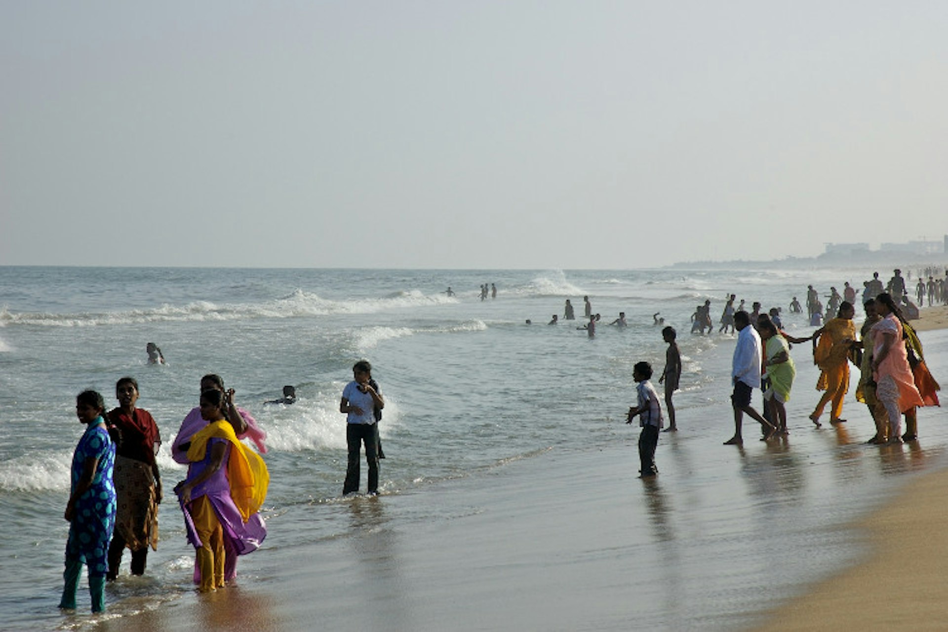 Paddling on Marina Beach, Chennai. Image by Alessandro Malatesta / CC BY-ND 2.0.