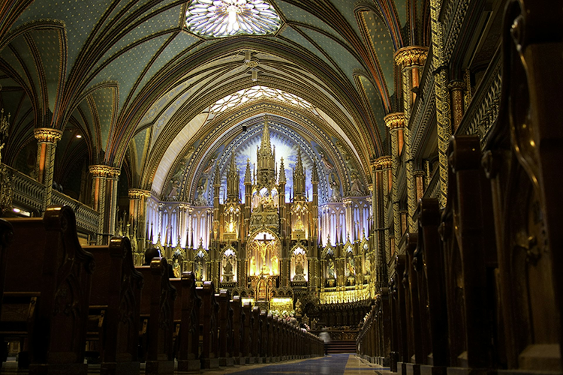 Stick around for an evening sound and light show at the Basilique Notre-Dame. Image by |vv@ldzen| / CC BY 2.0