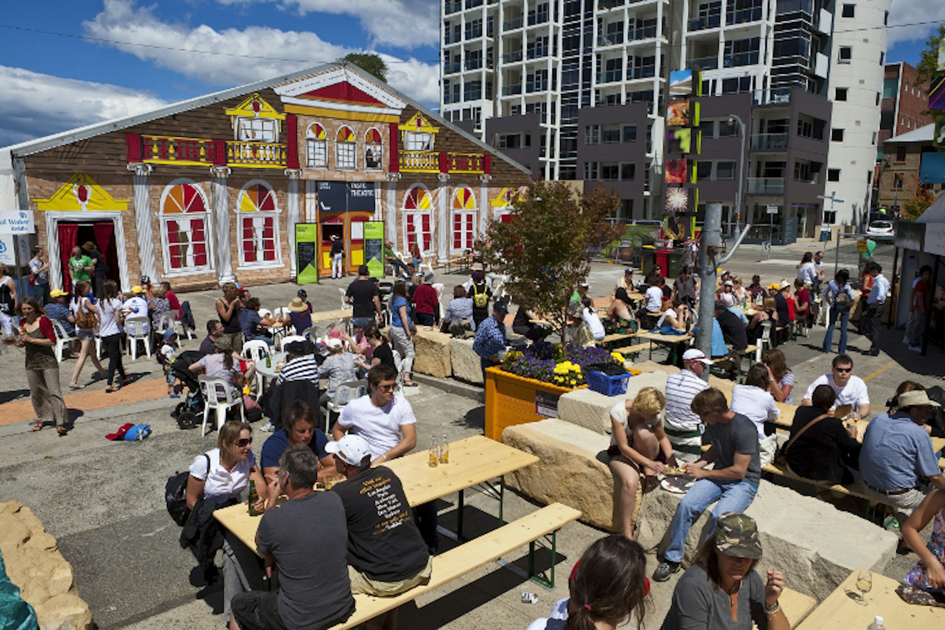 Outdoor tables and festival vibes in Hobart / Image by Richard I'Anson / Getty Images