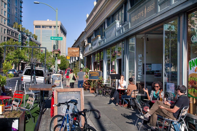 A sunny afternoon in Uptown Oakland. Image by Greg Linhares / City of Oakland
