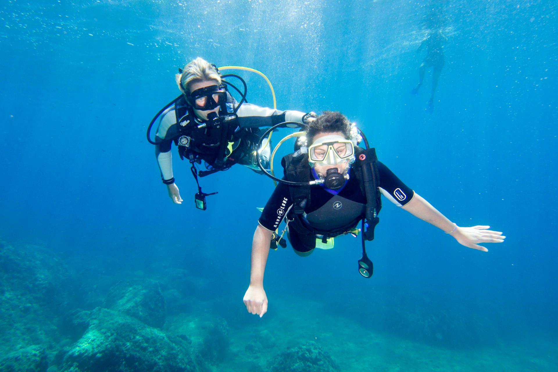 Features - Scuba-253be46b57ee