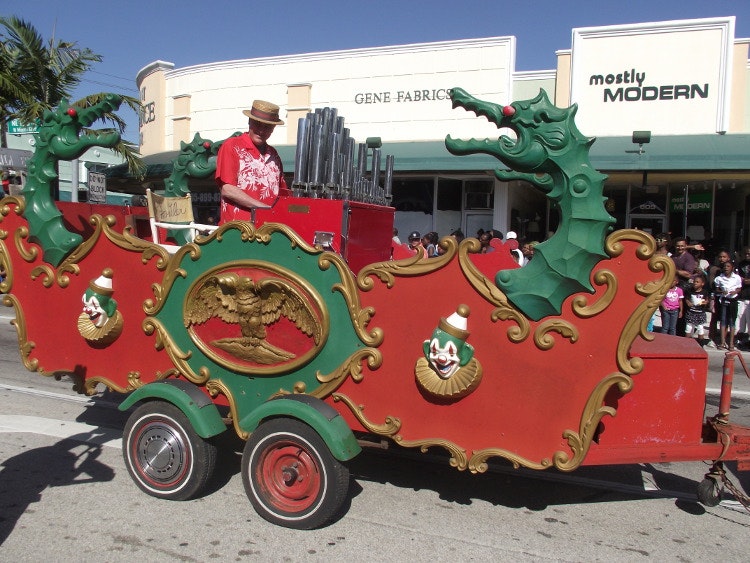 It's T-shirt weather during the WinterNational Parade in North Miami